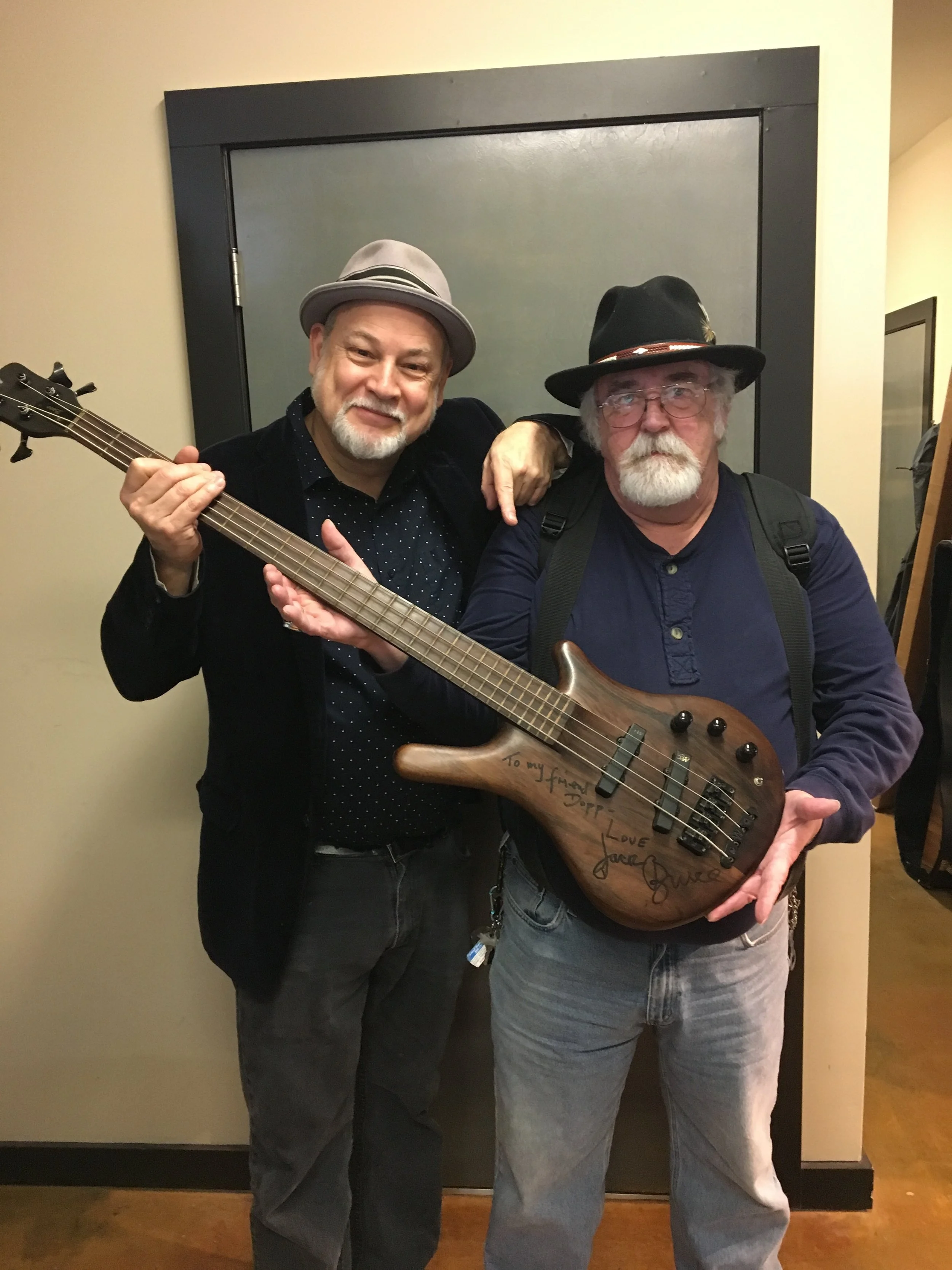 Dave Pomeroy / Earwave Music